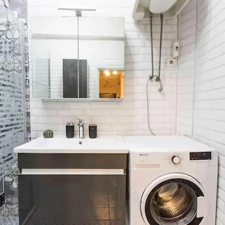 Luxury & Spacious 1br Near Cvk Bosphrous Taksim Lägenhet