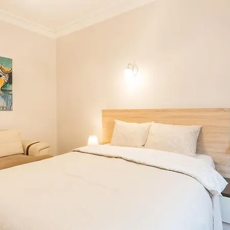Luxury & Spacious 1br Near Cvk Bosphrous Taksim * 이스탄불